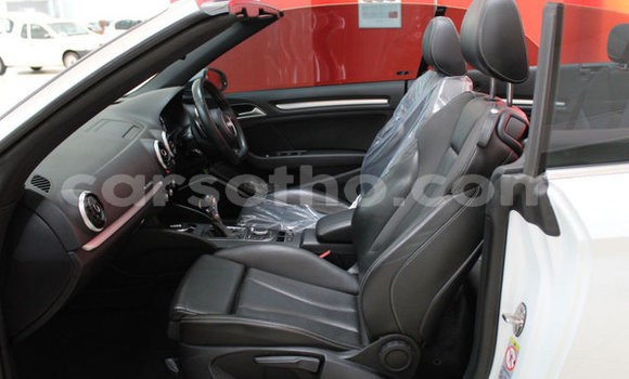اشتري مستعمل Audi S3 White سيارة في Maseru في Maseru اشتري مستعمل Audi S3 White سيارة في Maseru في Maseru