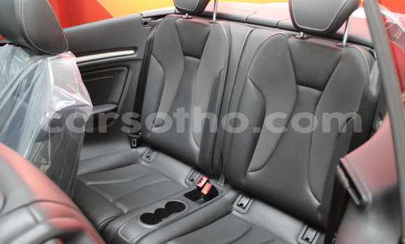 اشتري مستعمل Audi S3 White سيارة في Maseru في Maseru اشتري مستعمل Audi S3 White سيارة في Maseru في Maseru