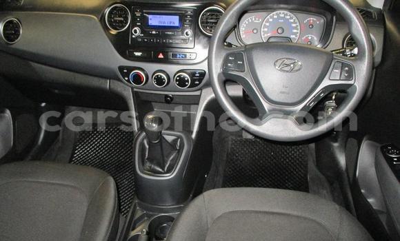 Sayi Na hannu Hyundai i10 Silver Mota in Maseru a Maseru Sayi Na hannu Hyundai i10 Silver Mota in Maseru a Maseru