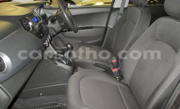 Sayi Na hannu Hyundai i10 Silver Mota in Maseru a Maseru Sayi Na hannu Hyundai i10 Silver Mota in Maseru a Maseru