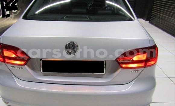 Buy Used Volkswagen Jetta Silver Car in Hlotse in Leribe Buy Used Volkswagen Jetta Silver Car in Hlotse in Leribe