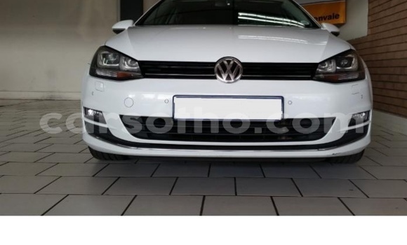 Acheter Occasion Voiture Volkswagen Golf Blanc à Hlotse, Leribe Acheter Occasion Voiture Volkswagen Golf Blanc à Hlotse, Leribe