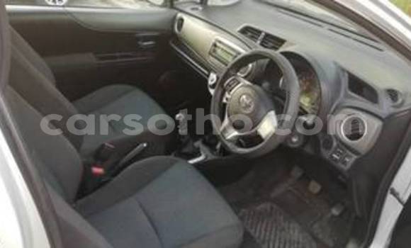 Buy Used Toyota Yaris Silver Car in Maputsoe in Leribe Buy Used Toyota Yaris Silver Car in Maputsoe in Leribe
