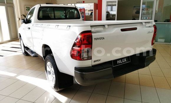 Acheter Occasion Voiture Toyota Hilux Blanc à Butha Buthe, Butha-Buthe Acheter Occasion Voiture Toyota Hilux Blanc à Butha Buthe, Butha-Buthe
