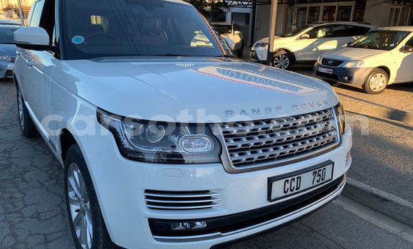 Acheter Occasion Voiture Land Rover Range Rover Blanc à Hlotse, Leribe Acheter Occasion Voiture Land Rover Range Rover Blanc à Hlotse, Leribe