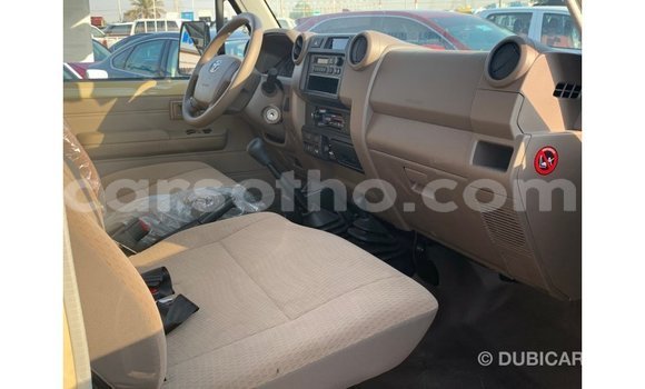 Sayi Imported Toyota Land Cruiser Beige Mota in Import - Dubai a Maseru Sayi Imported Toyota Land Cruiser Beige Mota in Import - Dubai a Maseru