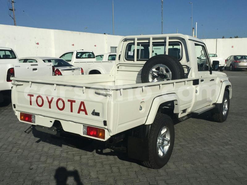 Big with watermark toyota land cruiser maseru maseru 13002