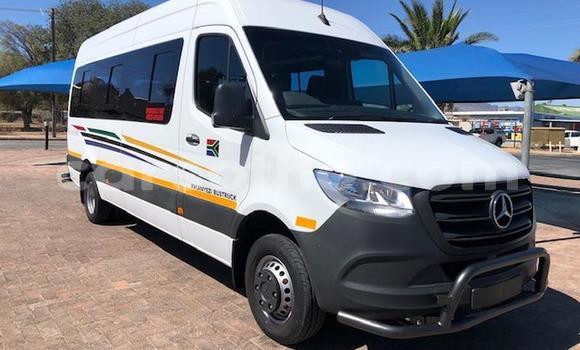 Acheter Occasion Voiture Mercedes-Benz C–Class Blanc à Maseru, Maseru Acheter Occasion Voiture Mercedes-Benz C–Class Blanc à Maseru, Maseru