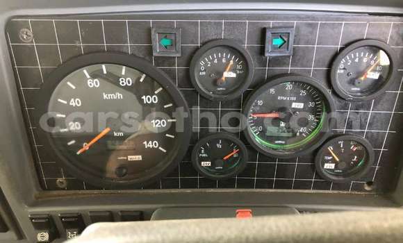 Sayi Na hannu Toyota Dyna White Babbar mota in Maseru a Maseru Sayi Na hannu Toyota Dyna White Babbar mota in Maseru a Maseru