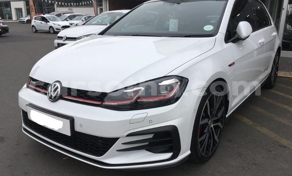 Acheter Occasion Voiture Volkswagen Golf GTI Blanc à Maseru, Maseru Acheter Occasion Voiture Volkswagen Golf GTI Blanc à Maseru, Maseru