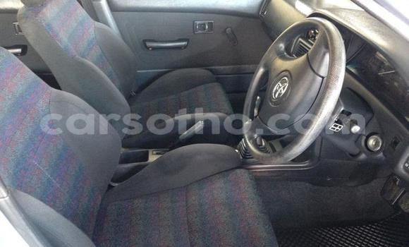 Acheter Occasion Voiture Toyota Yaris Bleu à Maseru, Maseru Acheter Occasion Voiture Toyota Yaris Bleu à Maseru, Maseru
