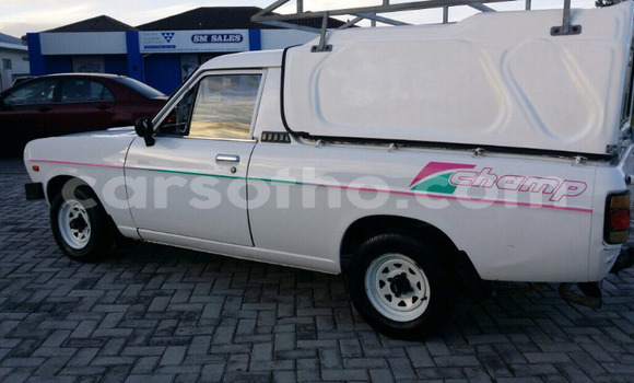Sayi Na hannu Nissan 100NX White Mota in Maseru a Maseru Sayi Na hannu Nissan 100NX White Mota in Maseru a Maseru