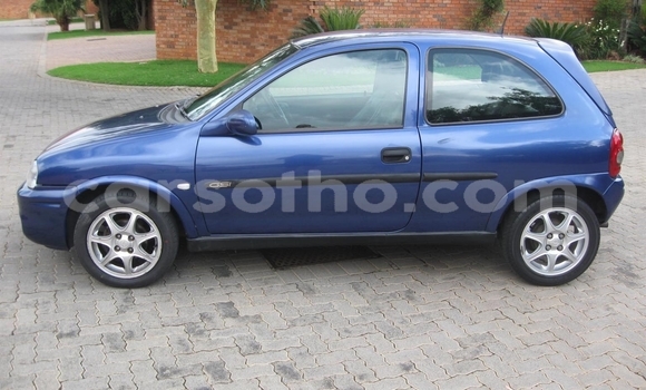 Acheter Occasion Voiture Opel Corsa Bleu à Maseru, Maseru Acheter Occasion Voiture Opel Corsa Bleu à Maseru, Maseru