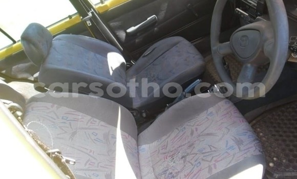 Acheter Occasion Voiture Mazda 323 Autre à Maseru, Maseru Acheter Occasion Voiture Mazda 323 Autre à Maseru, Maseru