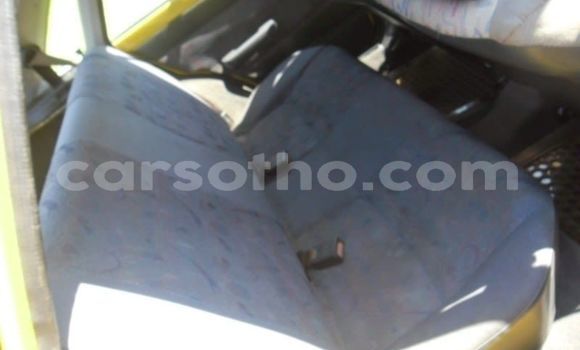 Acheter Occasion Voiture Mazda 323 Autre à Maseru, Maseru Acheter Occasion Voiture Mazda 323 Autre à Maseru, Maseru