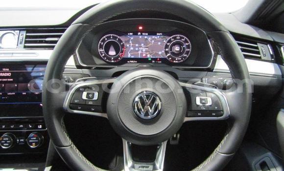 اشتري مستعمل Volkswagen Arteon White سيارة في Maseru في Maseru اشتري مستعمل Volkswagen Arteon White سيارة في Maseru في Maseru
