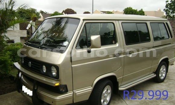 Acheter Occasion Voiture Volkswagen Caravelle Autre à Maseru, Maseru Acheter Occasion Voiture Volkswagen Caravelle Autre à Maseru, Maseru