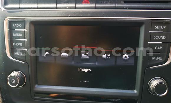 Sayi Na hannu Volkswagen Polo White Mota in Roma a Maseru Sayi Na hannu Volkswagen Polo White Mota in Roma a Maseru