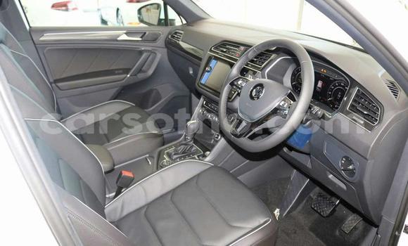 Acheter Occasion Voiture Volkswagen Tiguan Blanc à Maseru, Maseru Acheter Occasion Voiture Volkswagen Tiguan Blanc à Maseru, Maseru