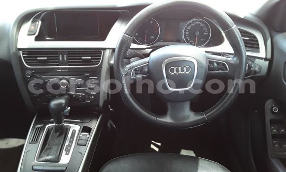 Sayi Na hannu Audi A4 Silver Mota in Butha–Buthe a Thaba-Tseka Sayi Na hannu Audi A4 Silver Mota in Butha–Buthe a Thaba-Tseka