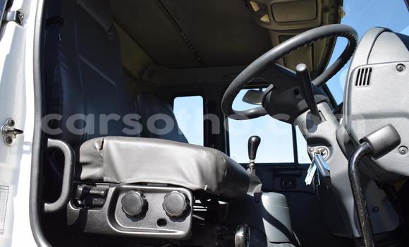 Buy Used Nissan UD White Truck in Maputsoa in Leribe Buy Used Nissan UD White Truck in Maputsoa in Leribe