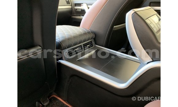 اشتري Imported Toyota Land Cruiser Black سيارة في Import - Dubai في Maseru اشتري Imported Toyota Land Cruiser Black سيارة في Import - Dubai في Maseru
