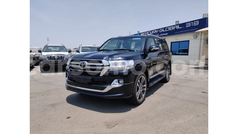 Big with watermark toyota land cruiser maseru import dubai 13067