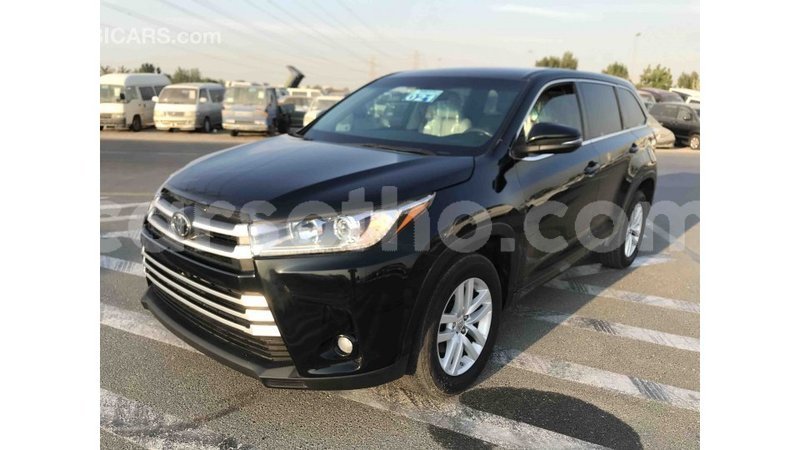 Big with watermark toyota highlander maseru import dubai 13071