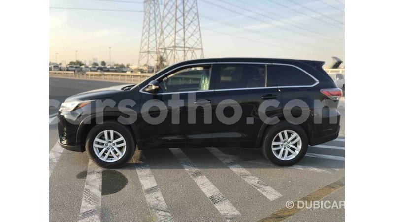 Big with watermark toyota highlander maseru import dubai 13071