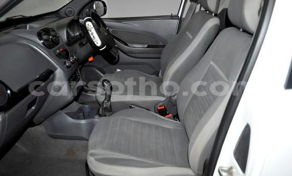 اشتري مستعمل Chevrolet Corsa White سيارة في Maseru في Maseru اشتري مستعمل Chevrolet Corsa White سيارة في Maseru في Maseru