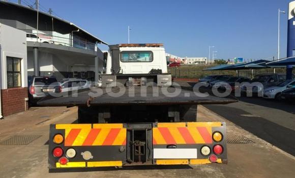 Acheter Occasion Voiture TATA Estate Blanc à Maseru, Maseru Acheter Occasion Voiture TATA Estate Blanc à Maseru, Maseru