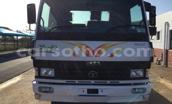 Acheter Occasion Voiture TATA Estate Blanc à Maseru, Maseru Acheter Occasion Voiture TATA Estate Blanc à Maseru, Maseru