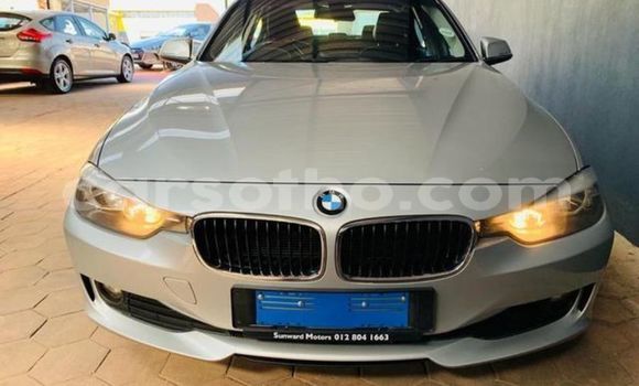 Sayi Na hannu BMW 3–Series Silver Mota in Maputsoa a Leribe Sayi Na hannu BMW 3–Series Silver Mota in Maputsoa a Leribe