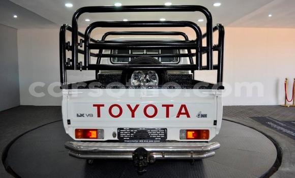 اشتري مستعمل Toyota Land Cruiser White سيارة في Maseru في Maseru اشتري مستعمل Toyota Land Cruiser White سيارة في Maseru في Maseru