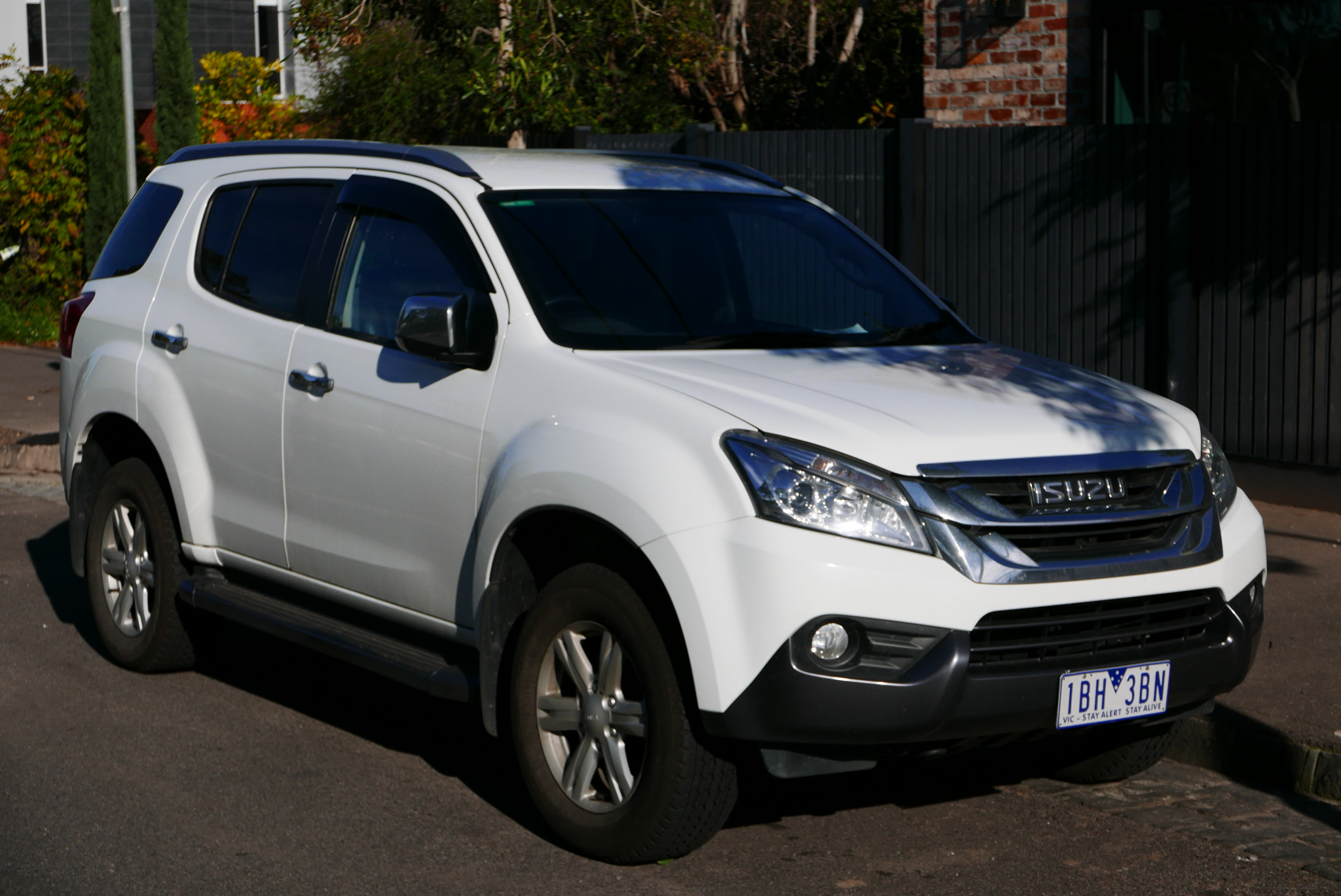 Isuzu mui